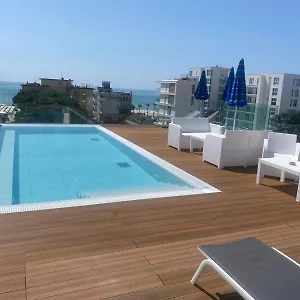 3* Отель Eugenia